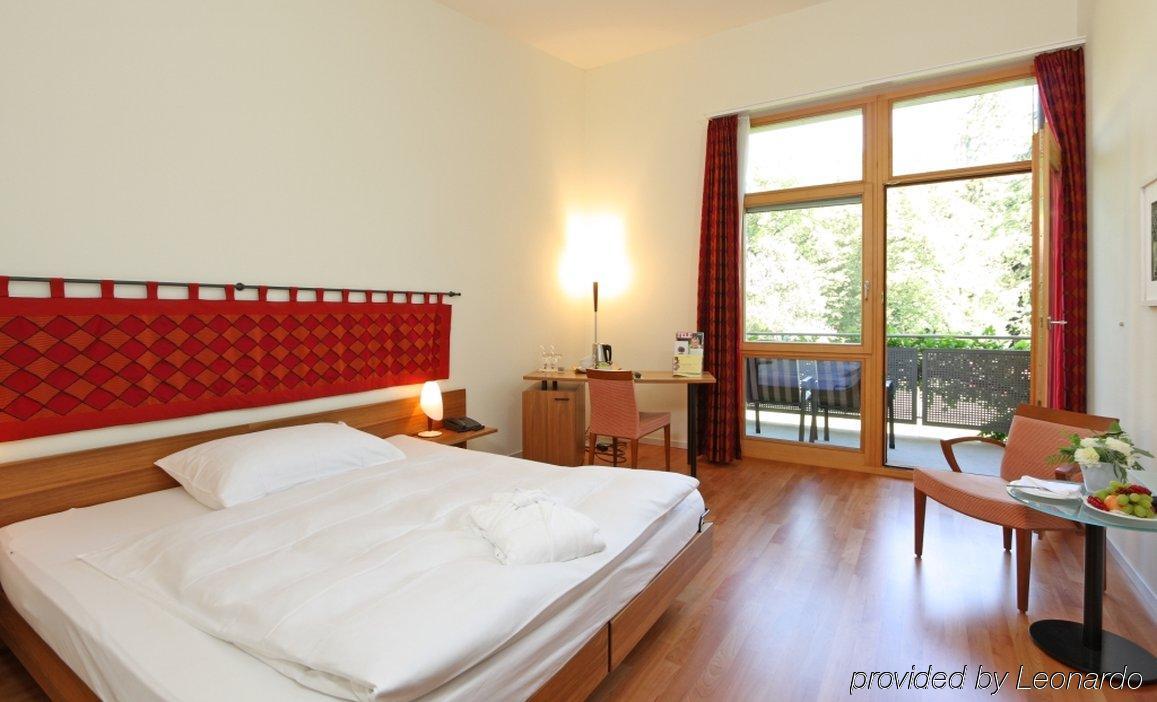 Hotel Schloss Huenigen Konolfingen Rum bild