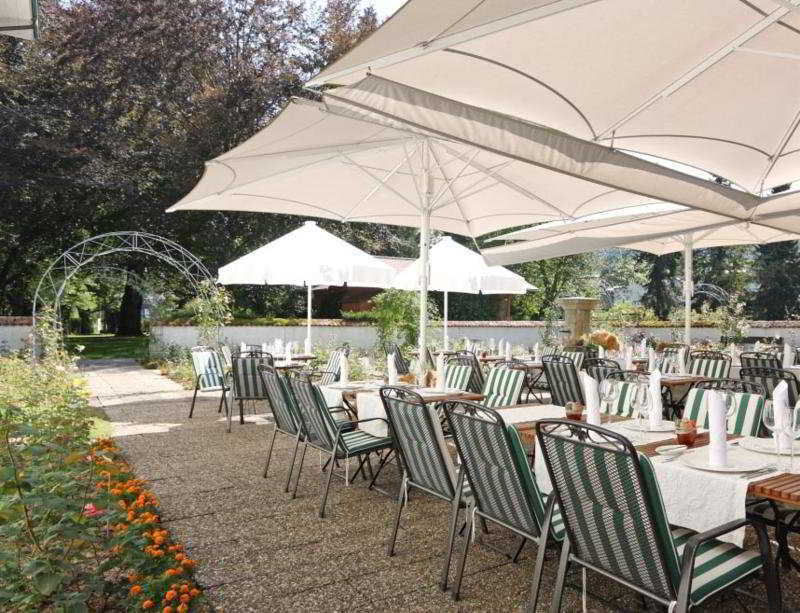 Hotel Schloss Huenigen Konolfingen Restaurang bild